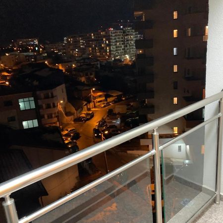 Ray Luxury Apartment Close To Presidential Palace Bucharest Luaran gambar