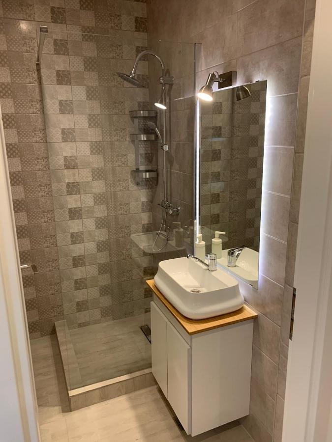 Ray Luxury Apartment Close To Presidential Palace Bucharest Luaran gambar